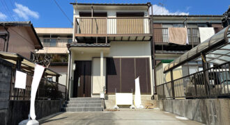 Casa reformada em Nagoya, Nakagawa-ku