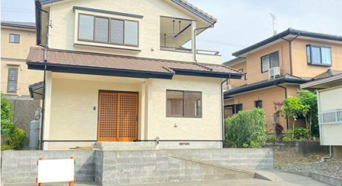 Casa em Fujieda, Fujioka