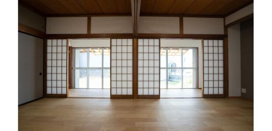 Casa em Fuji, Iwamoto