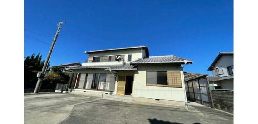 Casa em Iwata, Fukude
