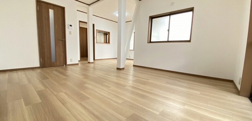 Casa reformada em Okazaki