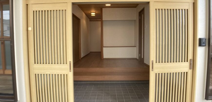 Casa reformada em Ogaki