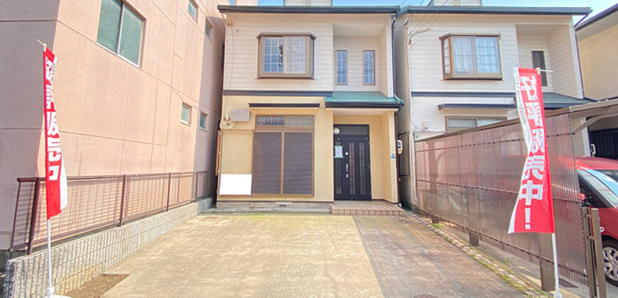 Casa reformada em Ichinomiya