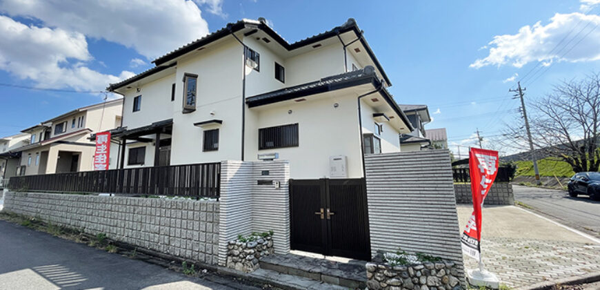 Casa reformada em Tsu Midorigaoka