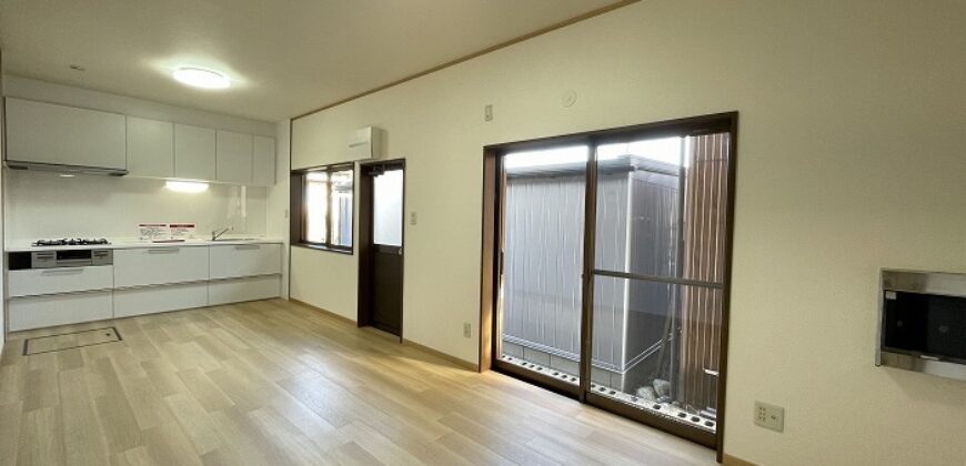 Casa reformada em Yokkaichi