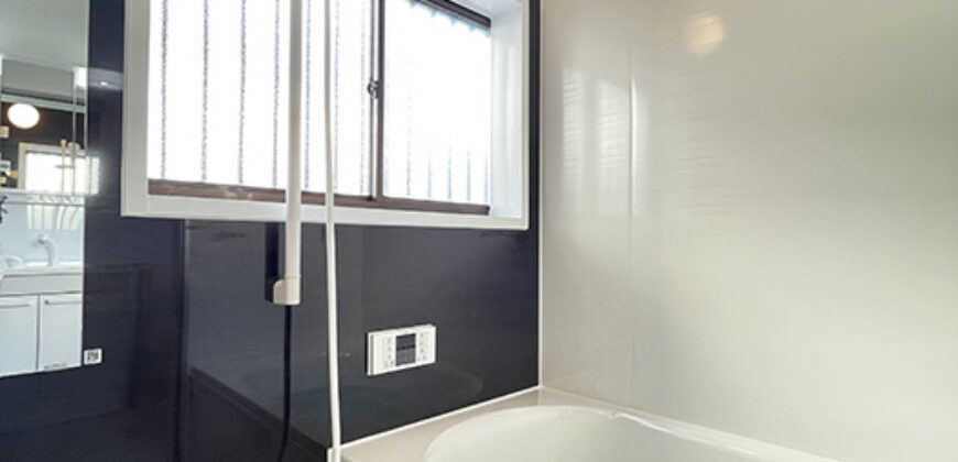 Casa reformada em Yokkaichi