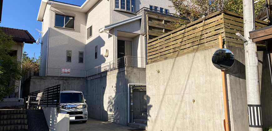 Casa em Tajimi