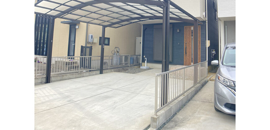 Casa em Okazaki