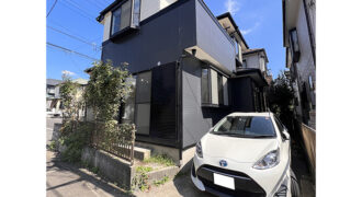 Casa em Ebina