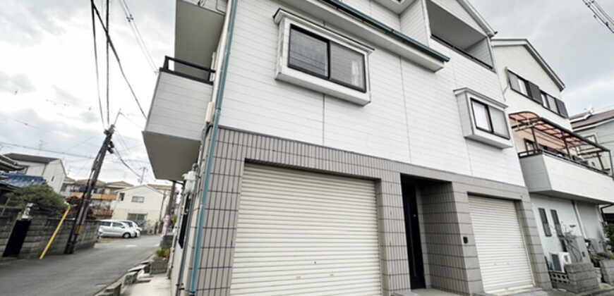 Casa em Higashi Osaka