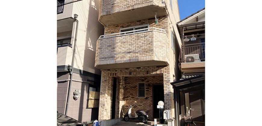 Casa em Neyagawa