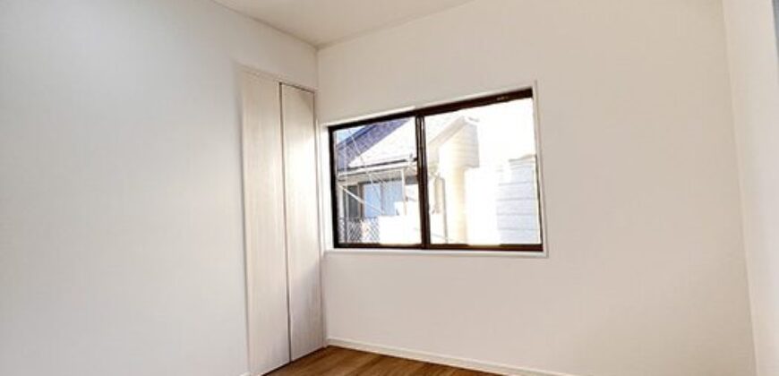 Casa em Ebina