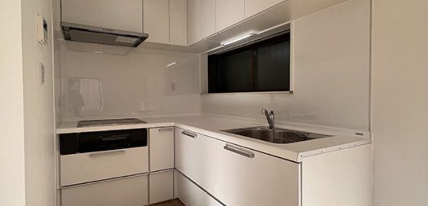 Casa em Ebina