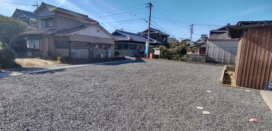 Casa com terreno grande em Yokkaichi