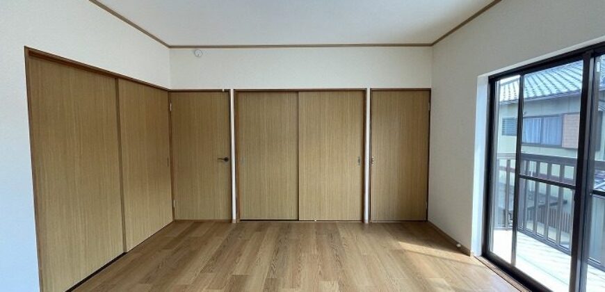 Casa reformada em Ouka-dai, Yokkaichi por ¥42.315/mês