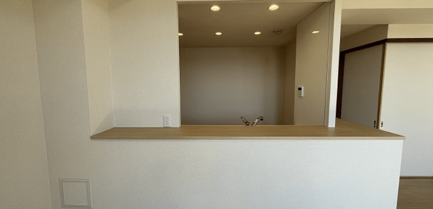 Apartamento à venda em Tsu, Minamigaoka por ¥65,000/mês