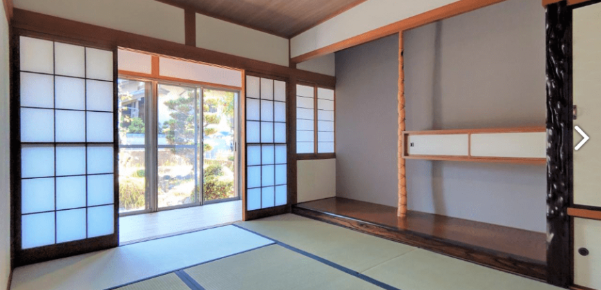 Casa à venda em Tsu, Tarumi por ¥45,200