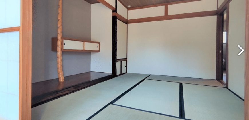 Casa à venda em Tsu, Tarumi por ¥45,200