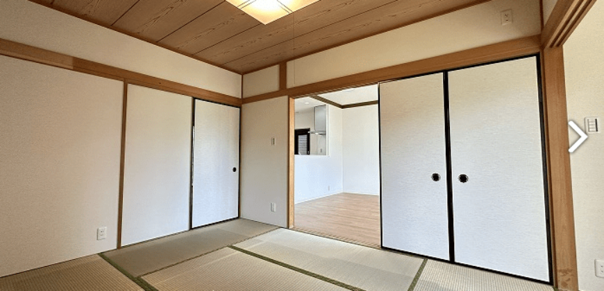 Casa à venda em Yokkaichi, Nishihinocho por ¥62,100/mês