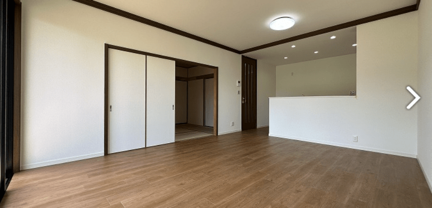 Casa à venda em Yokkaichi, Nishihinocho por ¥62,100/mês