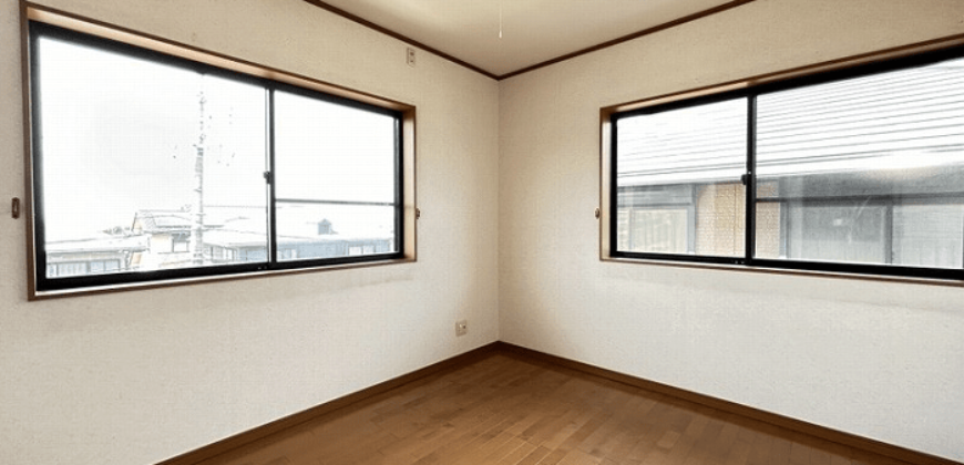 Casa à venda em Yokkaichi, Betsuyama por ¥67,800/mês