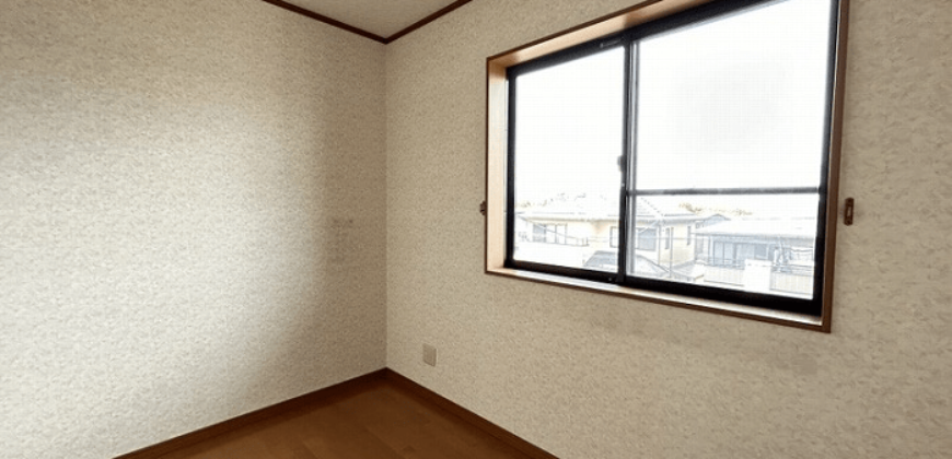 Casa à venda em Yokkaichi, Betsuyama por ¥67,800/mês