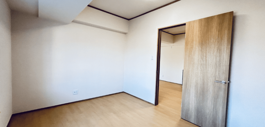 Apartamento à venda em Suzuka, Oike por ¥28,200