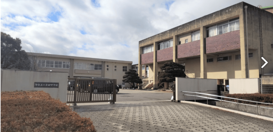 Casa à venda em Tsu, Shiratsuka por ¥34,000/mês