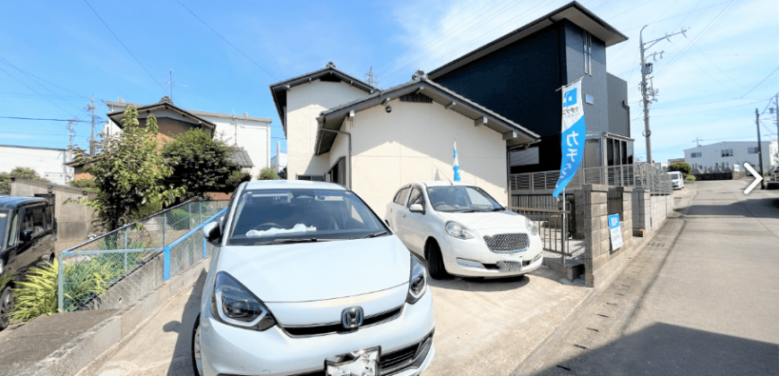 Casa à venda em   Kakamigahara, Sohara Seyuncho por ¥48.000/mês