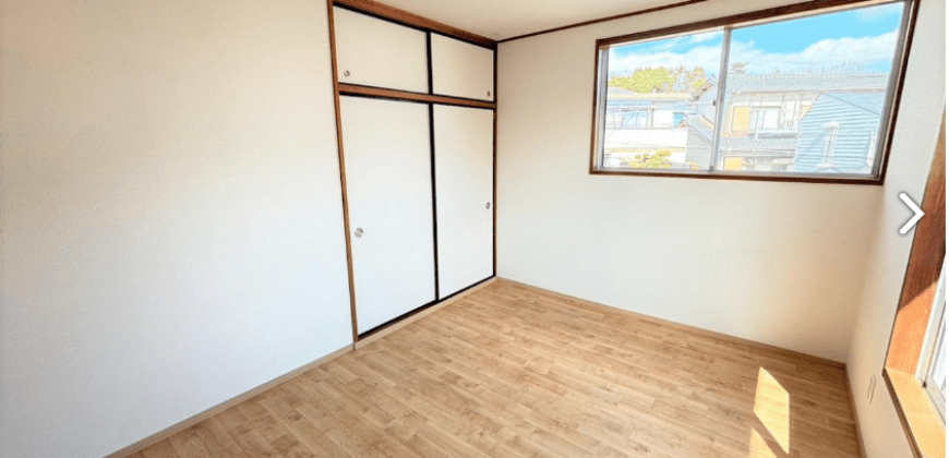 Casa à venda em  Kakamigahara, Ryokuen Naka por ¥38,100/mês