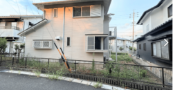 Casa de 4 casas à venda em Komaki, Shiroyama por ¥56,500/mês