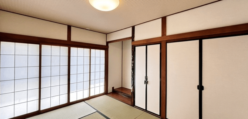 Casa à venda em Yokkaichi, Nishimatsumotocho por ¥45,200/mês