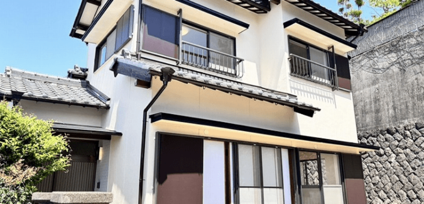 Casa à venda em Yokkaichi, Nishimatsumotocho por ¥45,200/mês