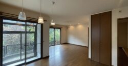 Casa à venda em Kobe-shi, Tarumi-ku por ¥113,000/mês