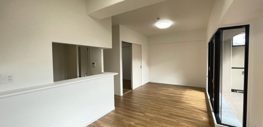 Apartamento à venda em Takarazuka-shi, Sakaemachi por ¥99,000/mês