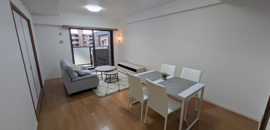 Apartamento à venda em Nara-shi, Tomiokita por ¥47,000/mês