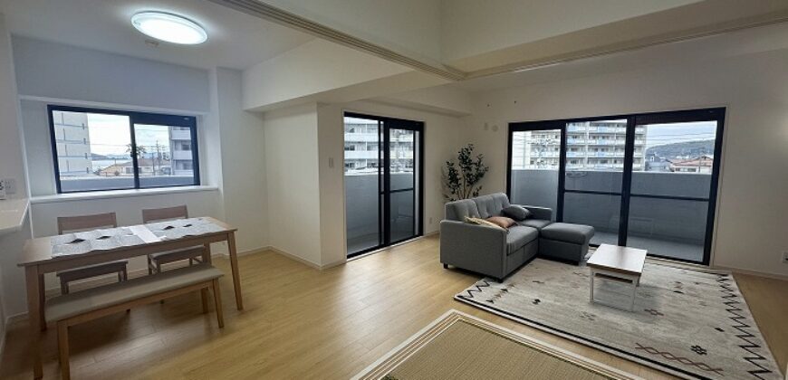 Apartamento à venda em Fukuoka-shi, Nishiku por ¥68,000/mês