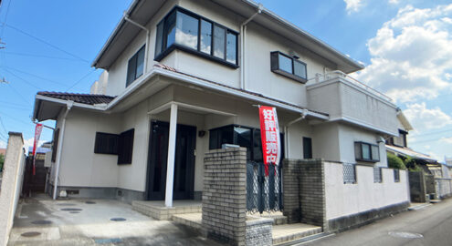 Casa à venda em Matsuyama-shi, Kume por ¥71,000/mês