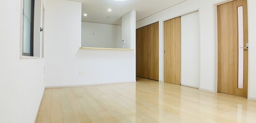 Casa à venda em Okazaki, Kitano-chō por ¥71,000/mês