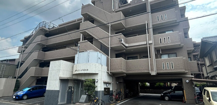 Apartamento à venda em Gifu Tajimi-shi por ¥44,000/mês