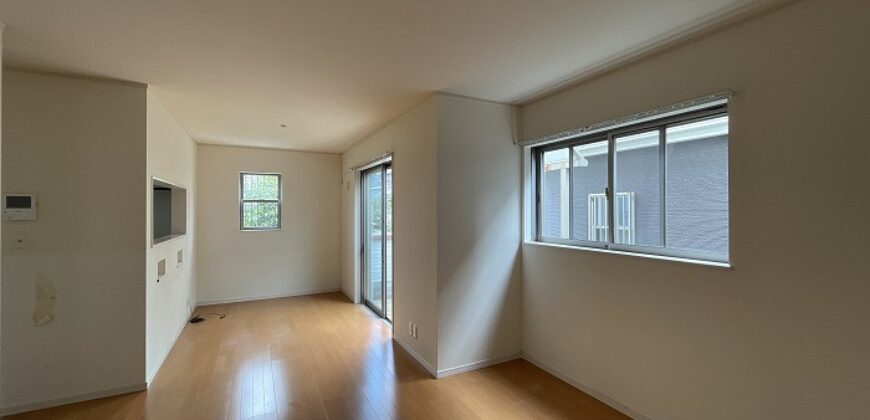 Casa à venda em Kobe-shi, Nishi-ku por ¥57,000/mês