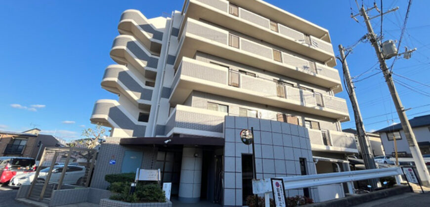 Apartamento à venda em Kawanishi-shi, Minami Hanayashiki por ¥85,000/mês