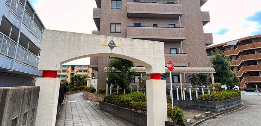 Apartamento à venda em Takarazuka-shi, Obayashi por ¥,000/mês