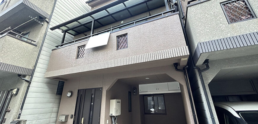 Casa à venda em Kyoto-shi, Ukyo-ku por ¥68,000/mês