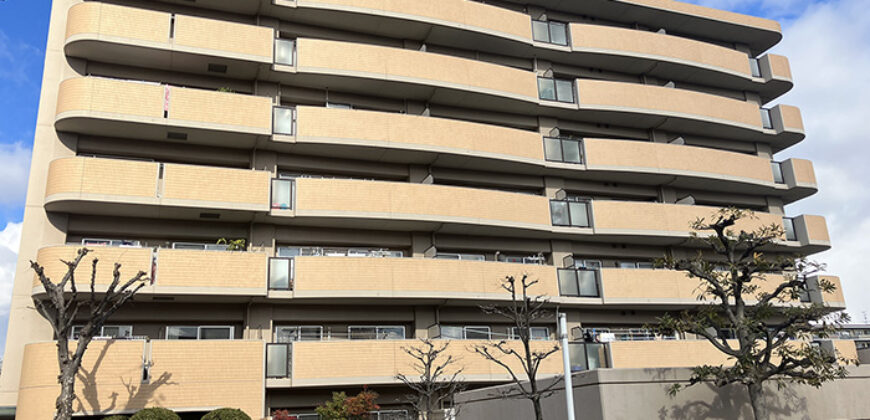 Apartamento à venda em Kyoto-shi, Fushimi-ku por ¥71,000/mês