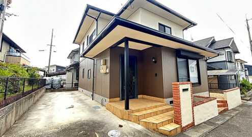 Casa à venda em Higashihiroshima-shi, Saijo-cho por ¥72,000/mês