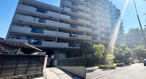 Apartamento à venda em Hiroshima-shi, Higashi-ku por ¥58,000/mês