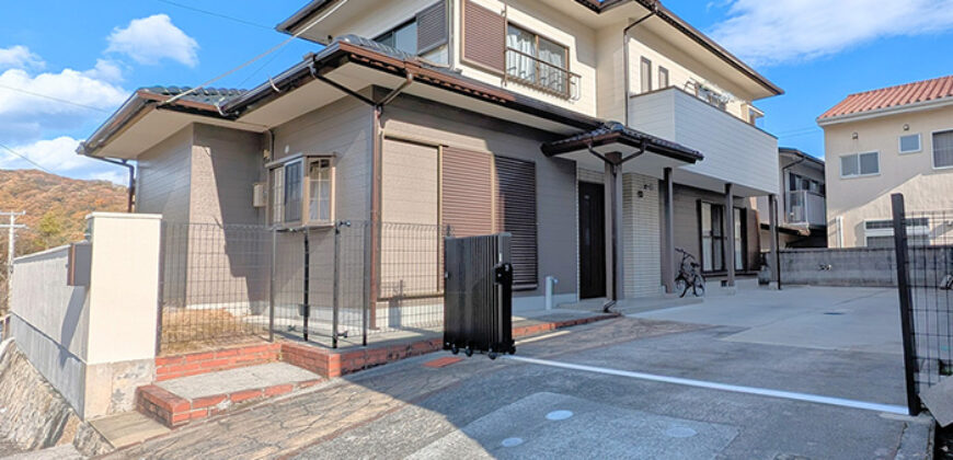 Casa à venda em Saijo-shi, Shimo por ¥34,000/mês