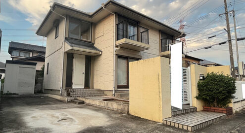 Casa à venda em Komaki, Hikarigaoka por ¥68,000/mês