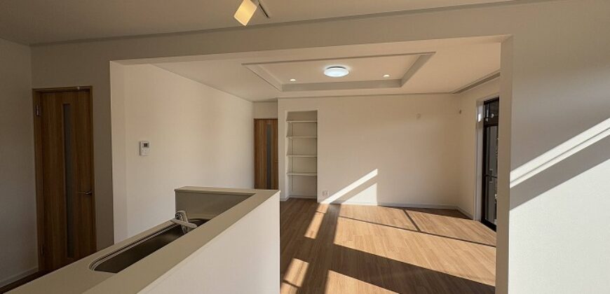 Casa à venda em Kobe-shi, Nishi-ku por ¥51,000/mês